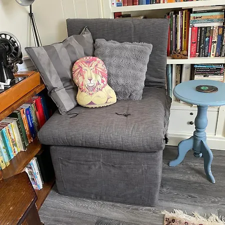 아파트 Beautiful North Bay Seaside Apartment, Free Parking And Courtyard